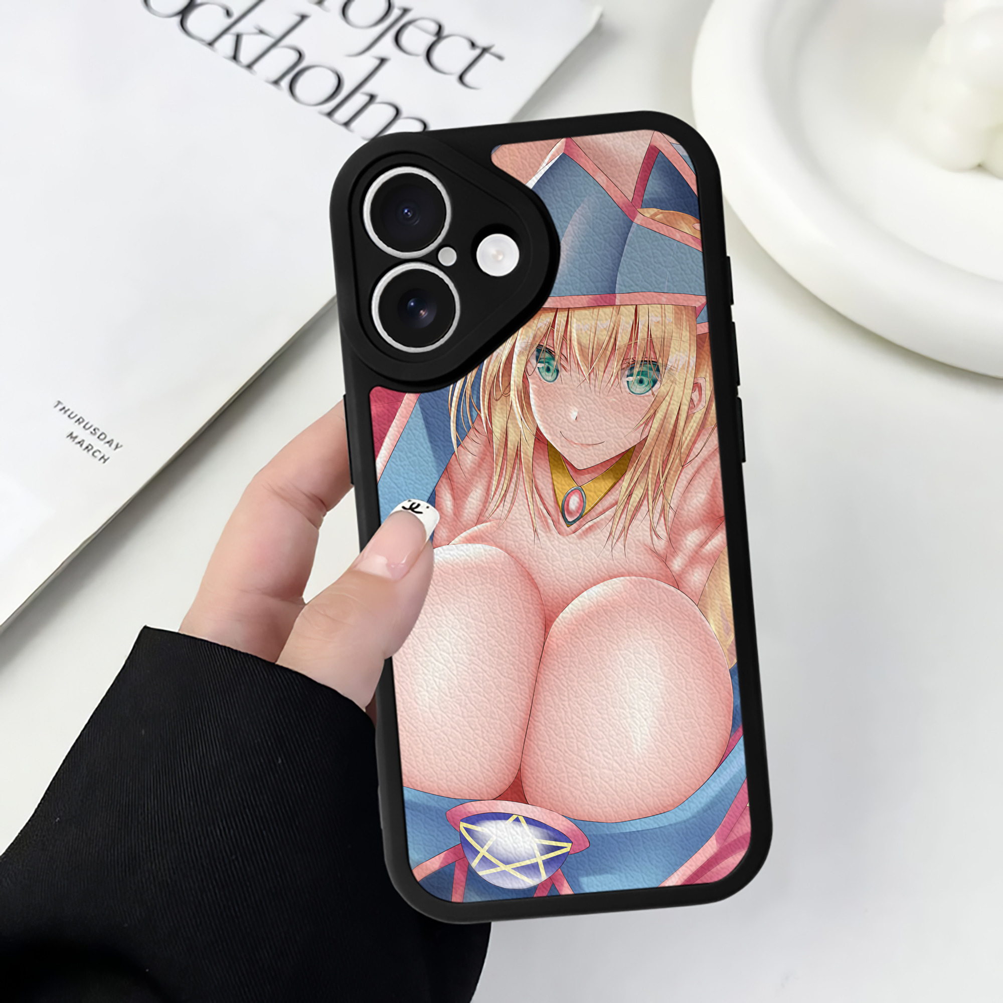 （画像用） 遊☆戯☆王 Yu-Gi-Oh! 【iPhone 16シリーズ対応】シリコンスマホケース（レザー調） 材質：シリコン